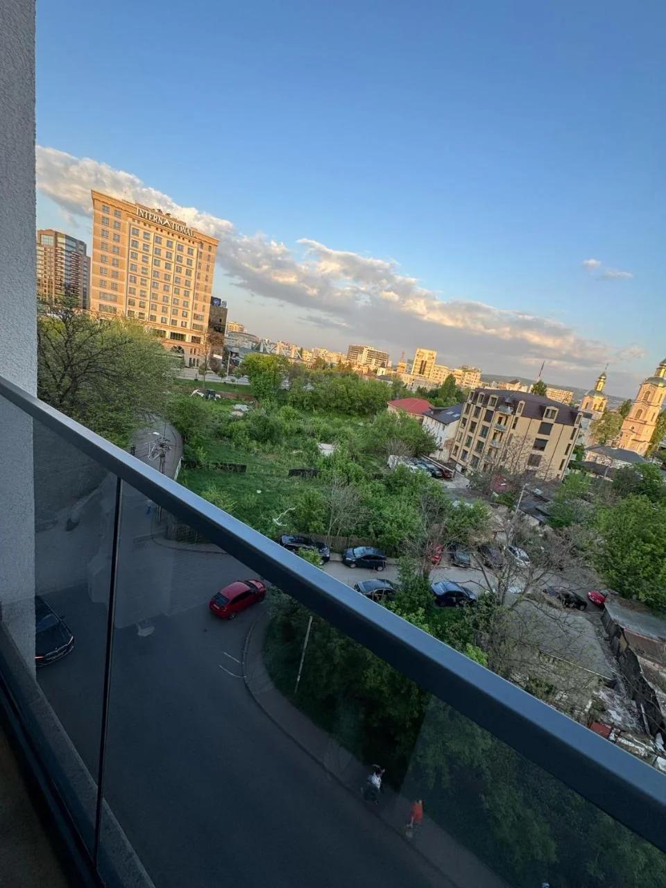 Palas and Cathedral Apartments part of Glam with Free Parking photo