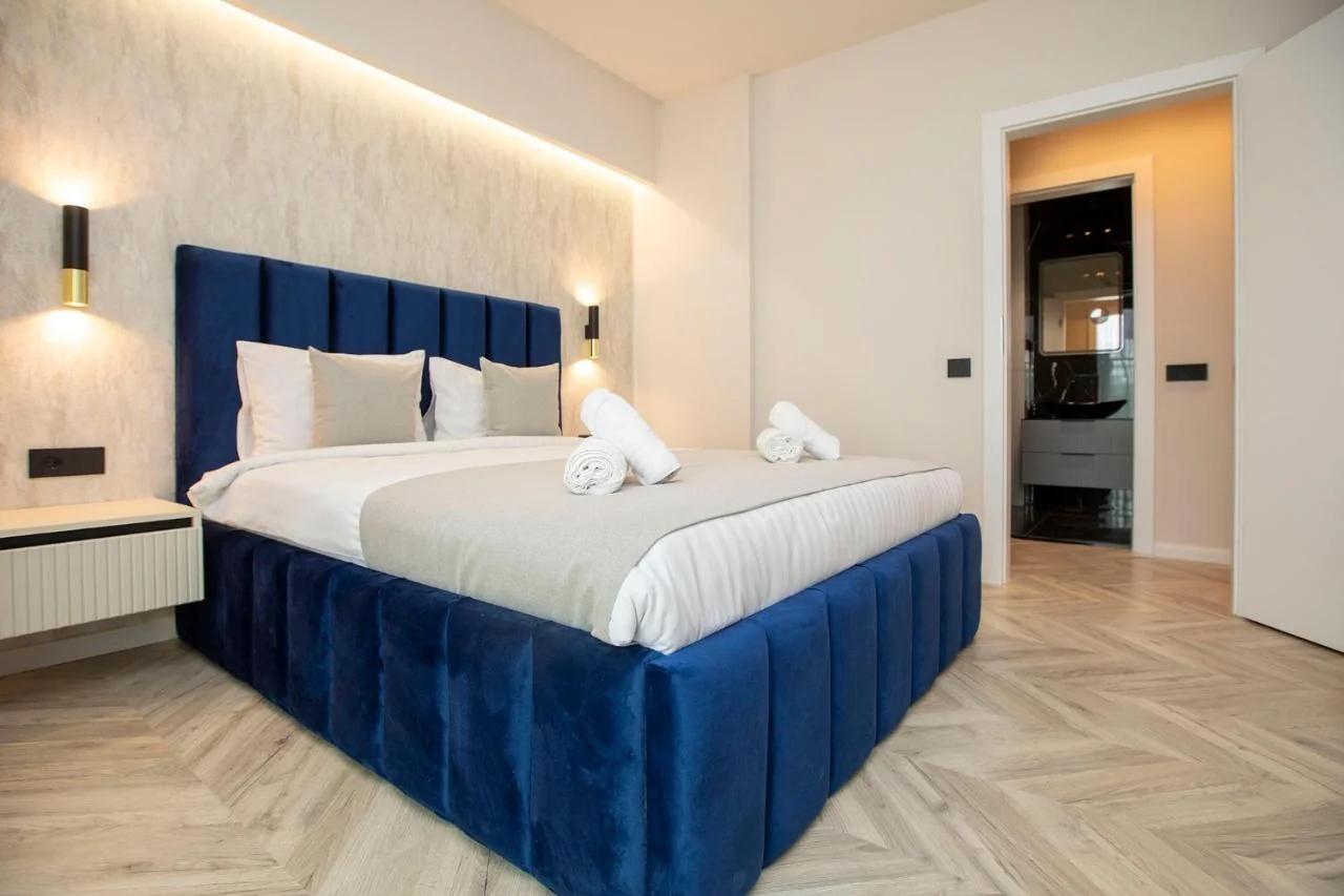 SaDim Lux Apartment City Tower-18th floor photo
