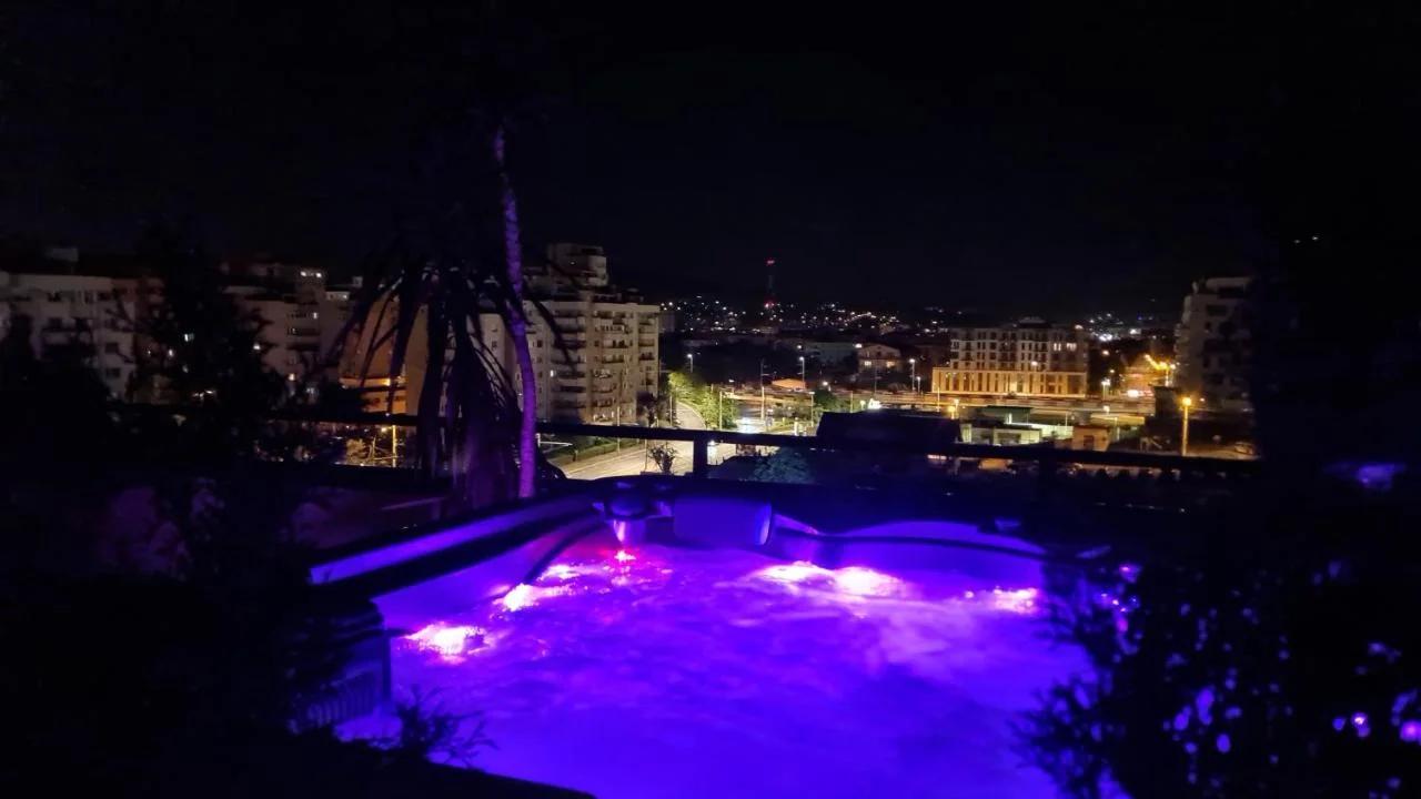 The Episode - Jacuzzi Penthouses photo
