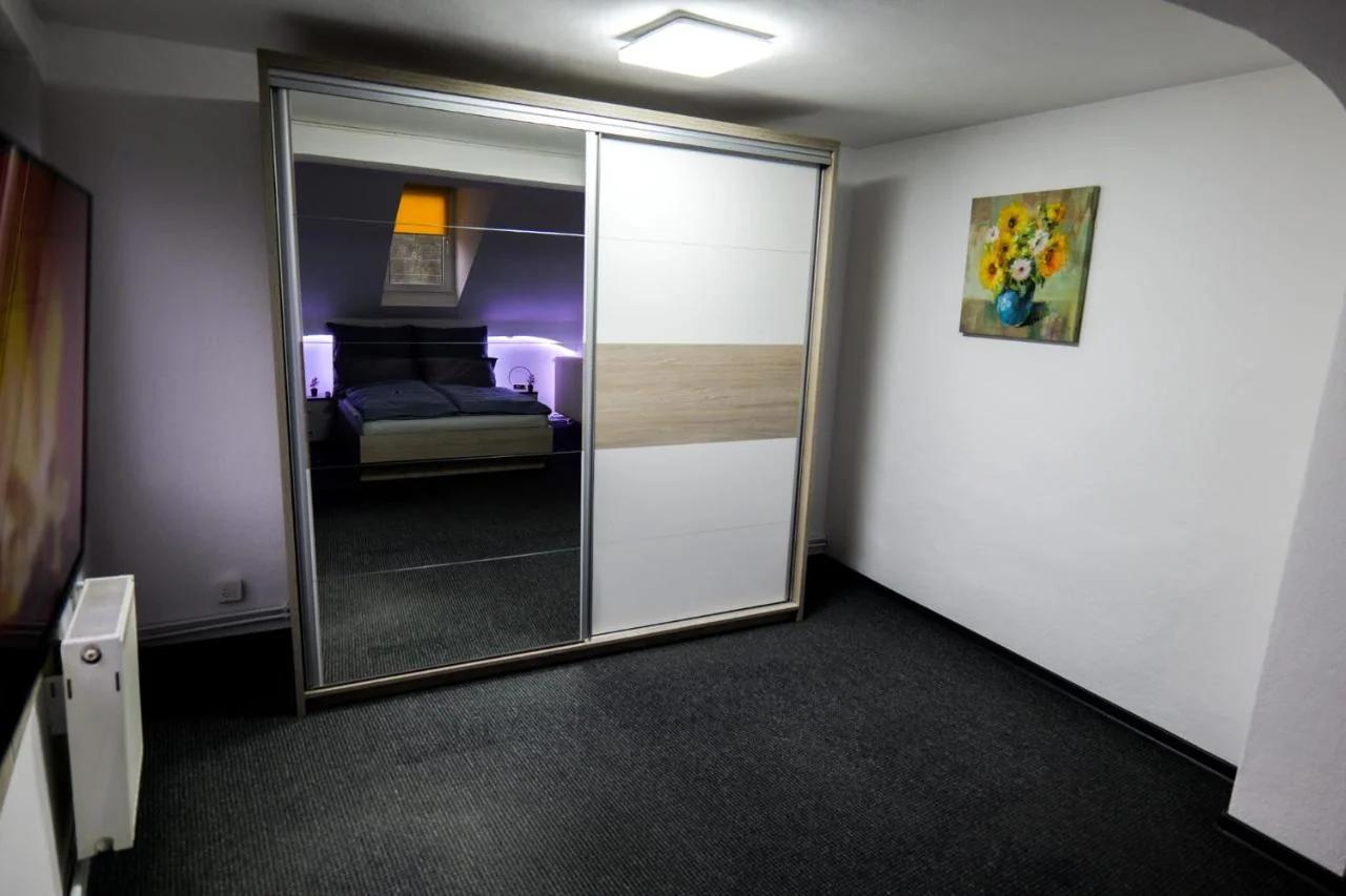 Transylvanian Hideaway Apartment photo