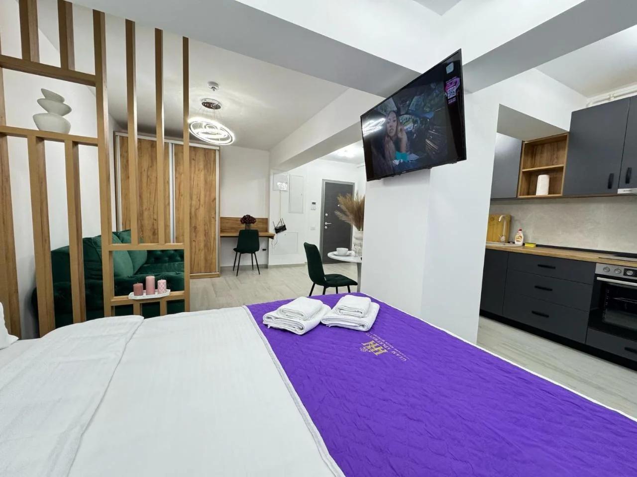 Unique Apartments City Center by Glam Story - Free Parking photo
