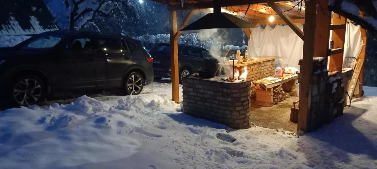 Wood & Bricks Chalet photo