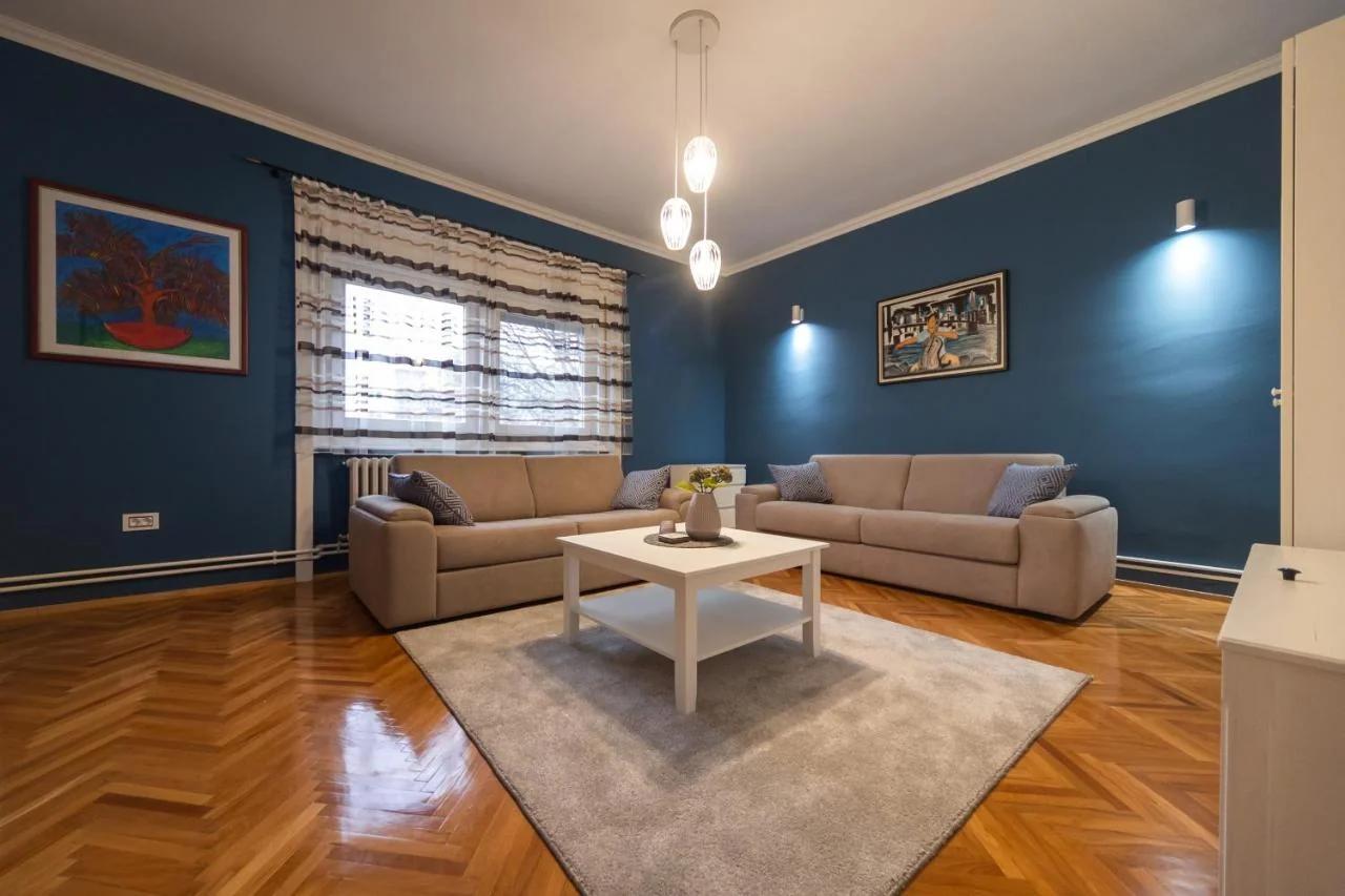 Apartman Komfor Premium photo