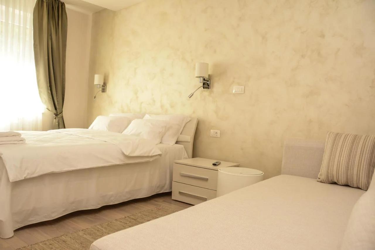 Apartment Venera A&M photo