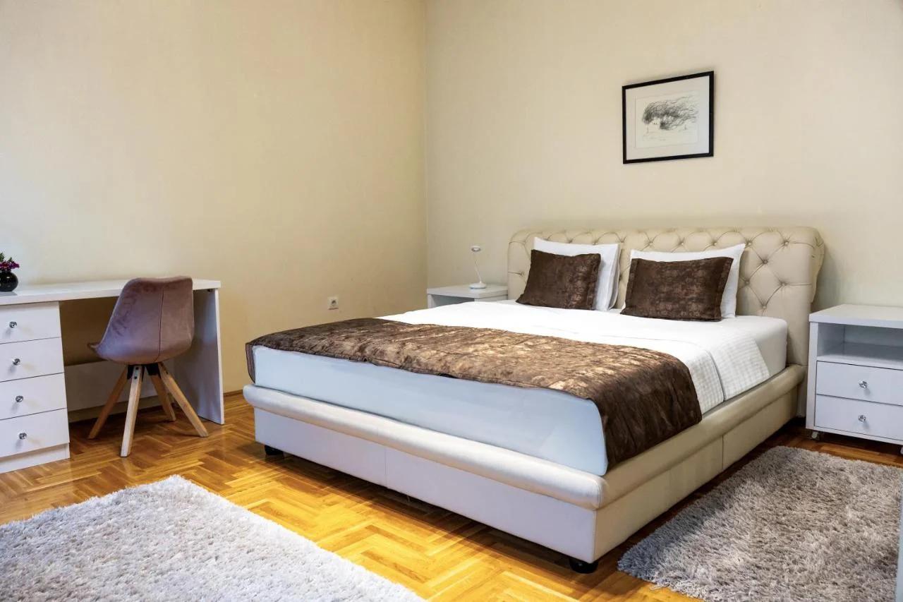 Parkside Garni photo