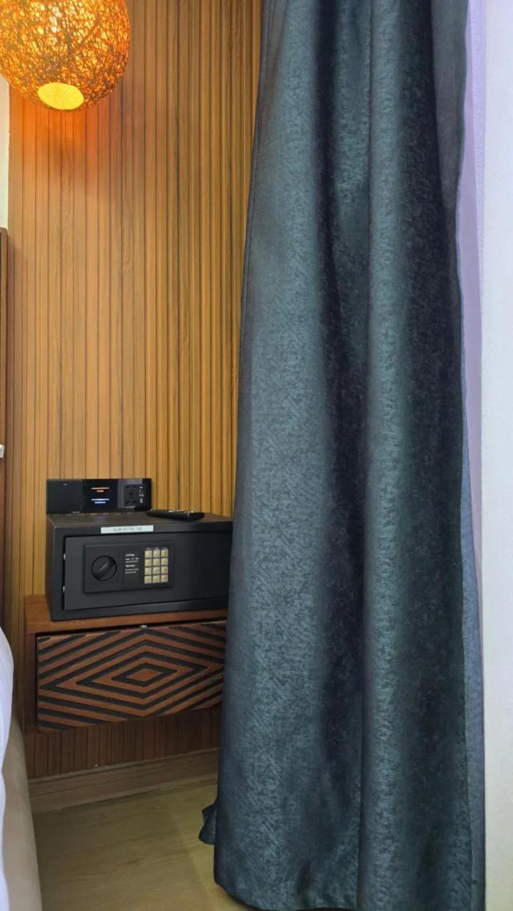 Eza Hotel photo