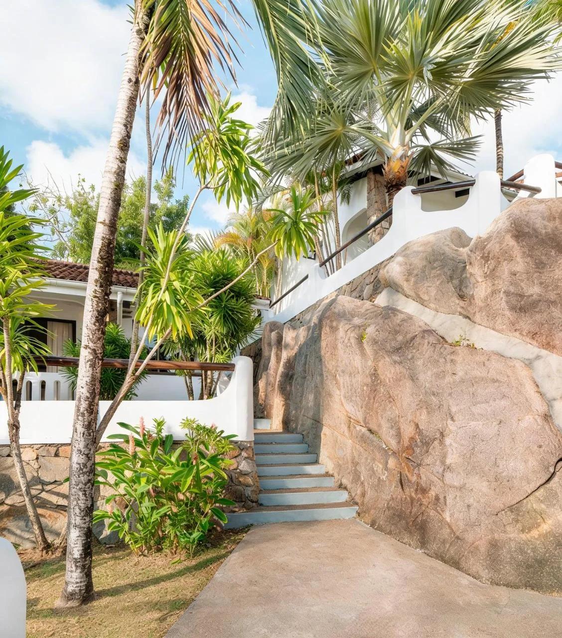 Eden's Holiday Villas photo