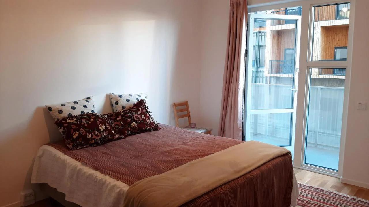 Stockholm Private Rooms in Shared Lovely, Amazing, Modern Apartment +Garden +BBQ photo