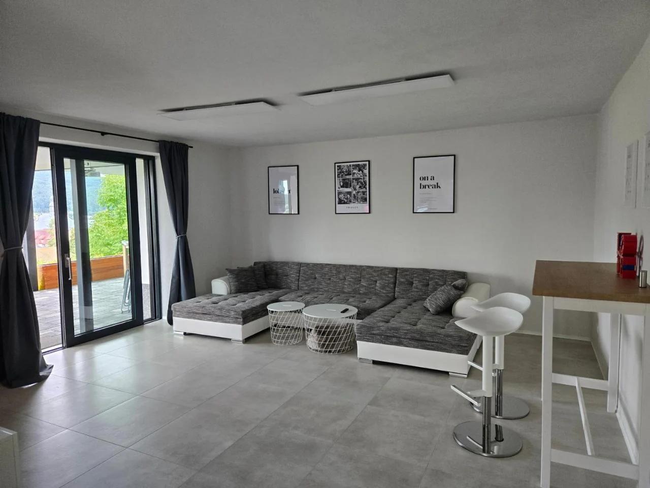 BB Central Apartment with pool and garden photo