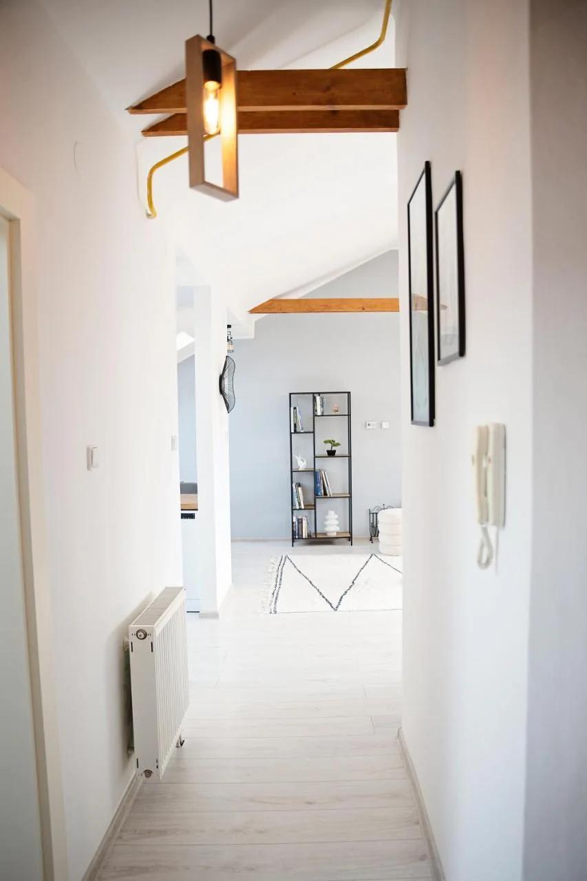 Cozy modern apartment in the Old Town - Hlavna street foto