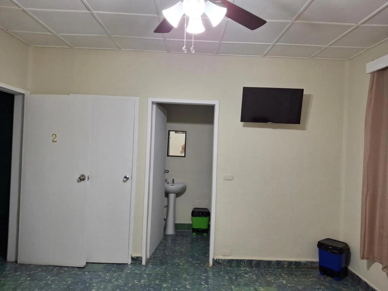 Hostal primaveras nest hab2 foto