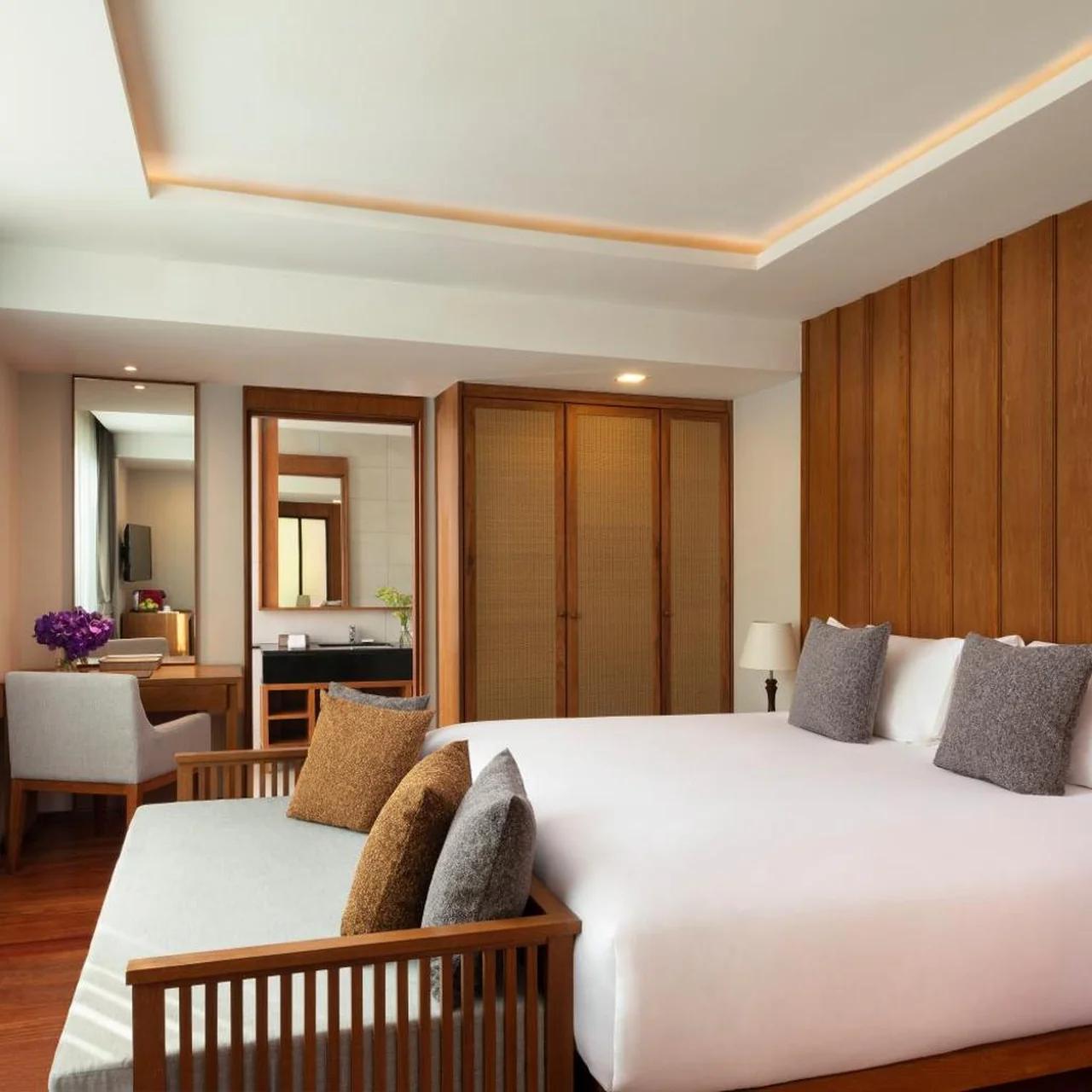Avani Ao Nang Cliff Krabi Resort photo