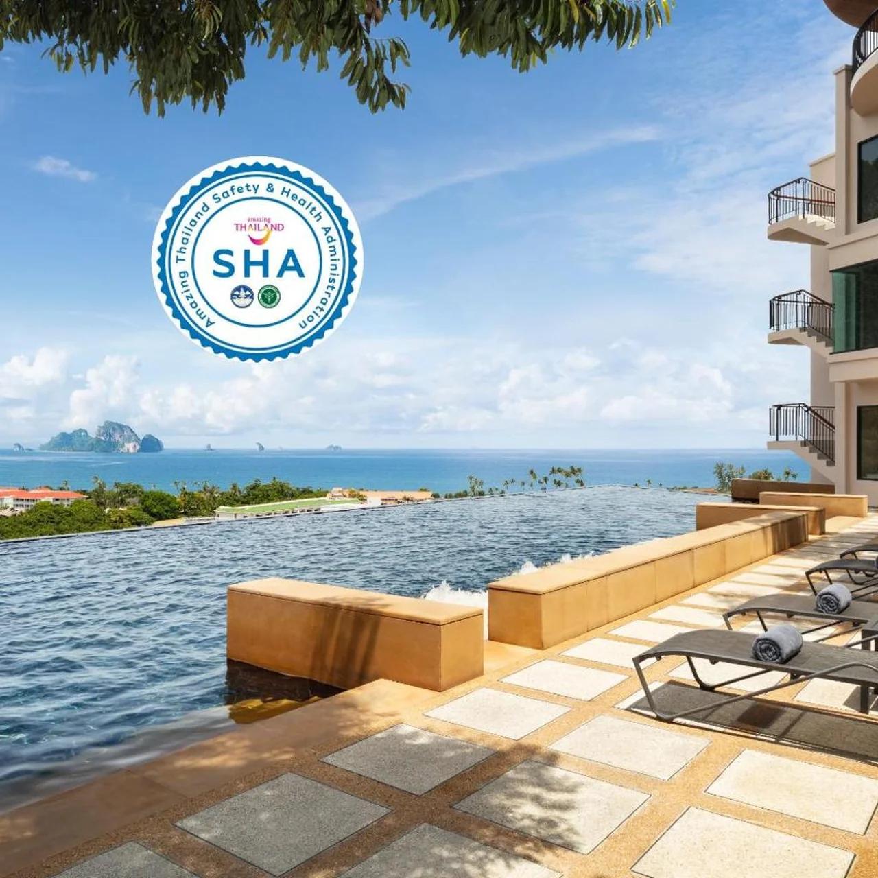 Avani Ao Nang Cliff Krabi Resort photo