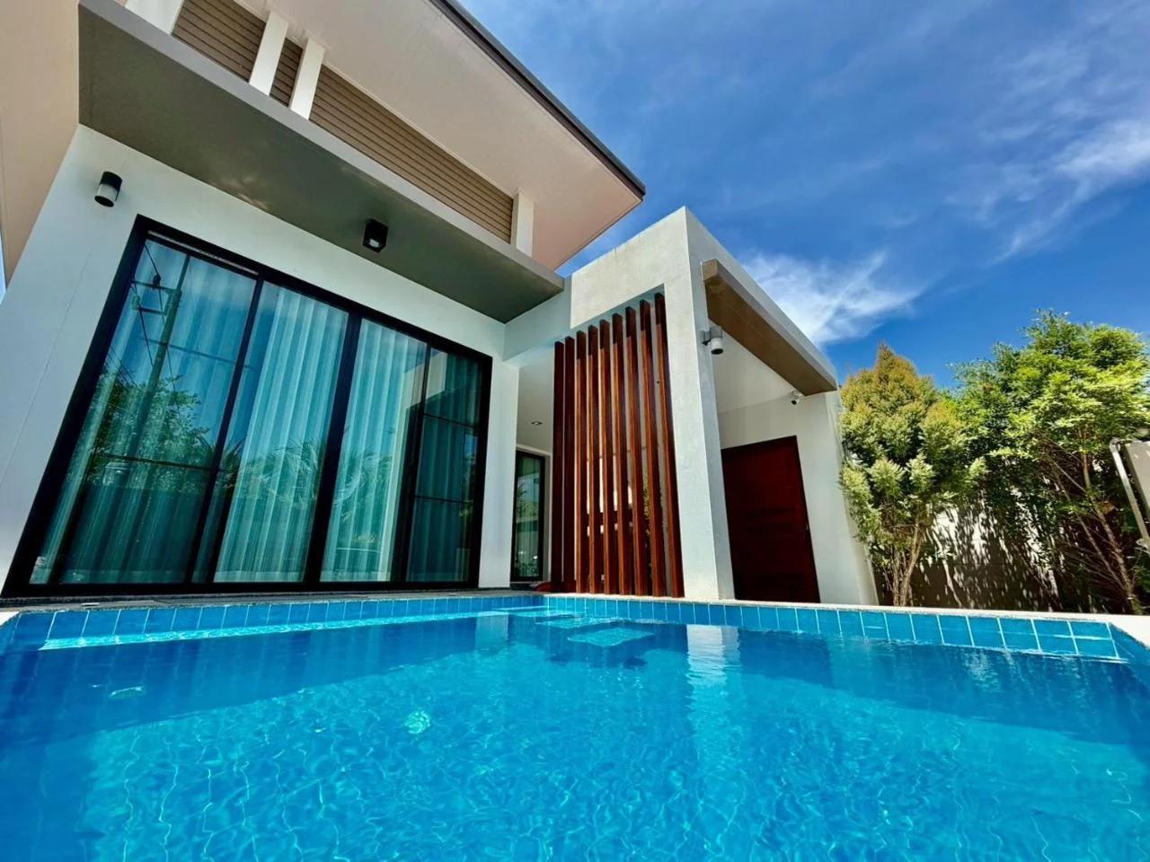 Bestest Pool Villa