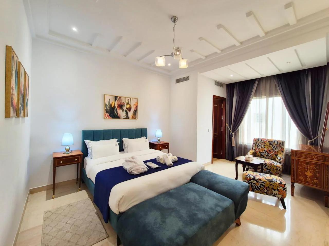 L'Orchidée - Suites de Luxe avec Piscine Chauffée et Vue sur le Lac de Tunis photo