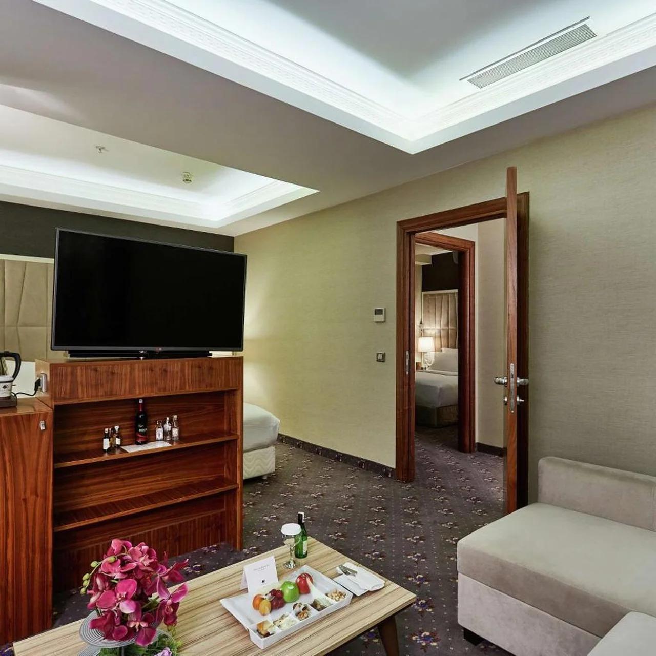 DoubleTree by Hilton Izmir - Alsancak photo