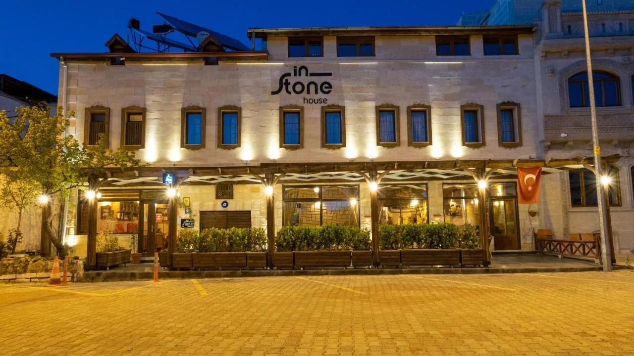 In Stone House foto