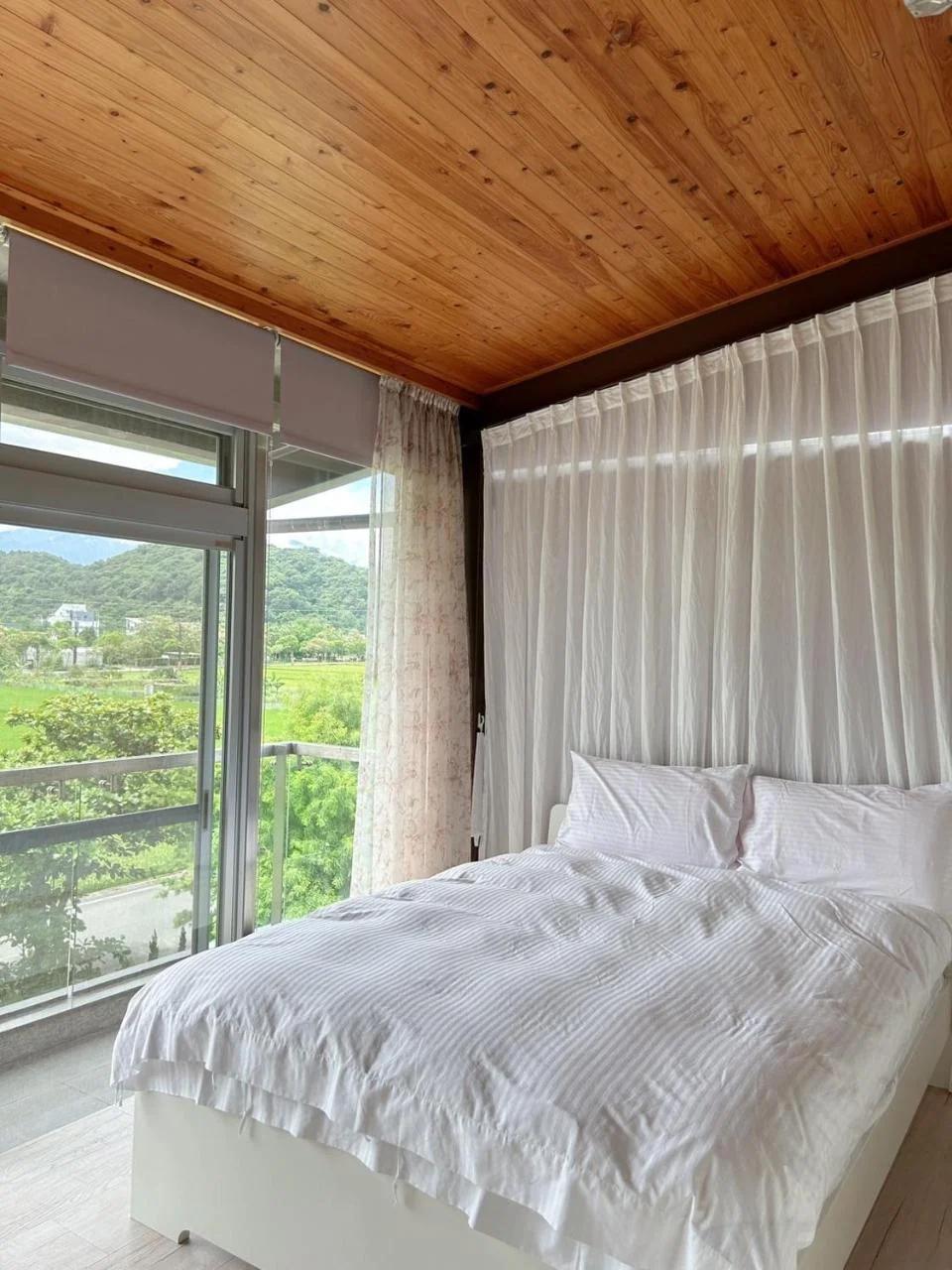 Suitable for deer forest villa foto