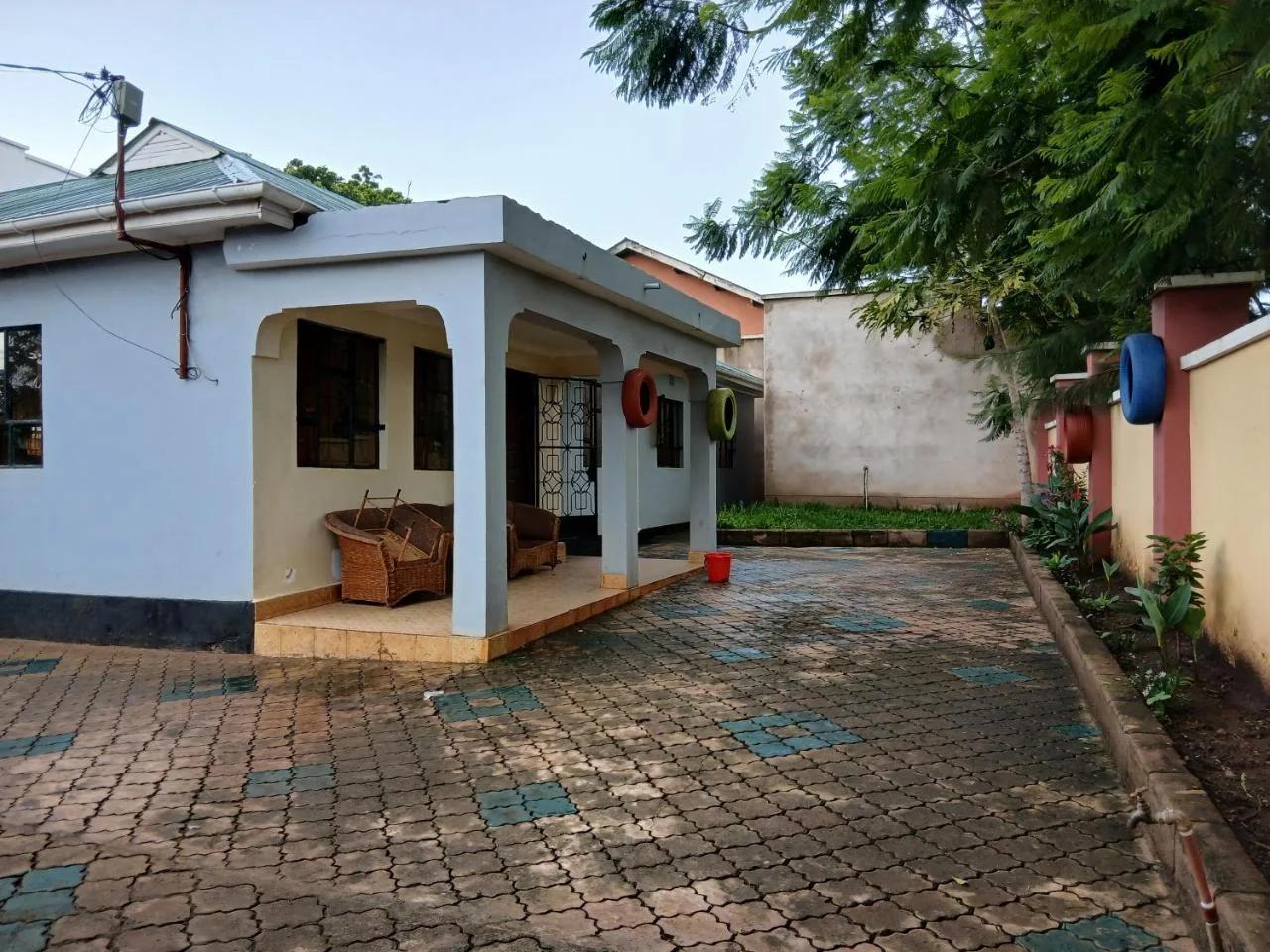Hekima house photo