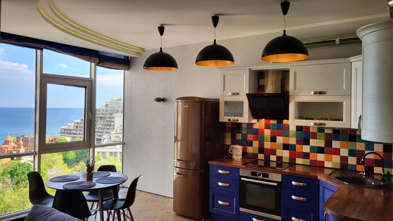 Sea view apartment in Arcadia Gagarin Plato foto
