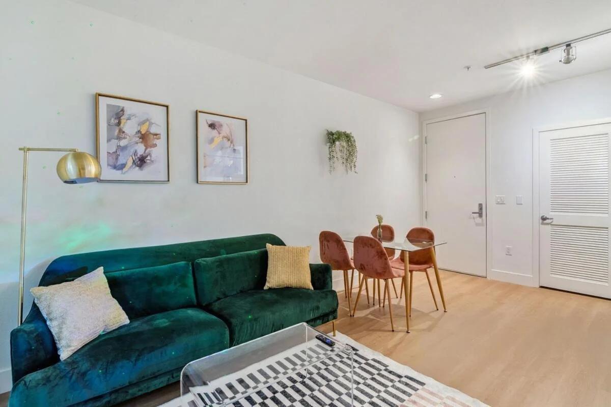 2BR Coastal Retreat Walk to Beach, free parking photo