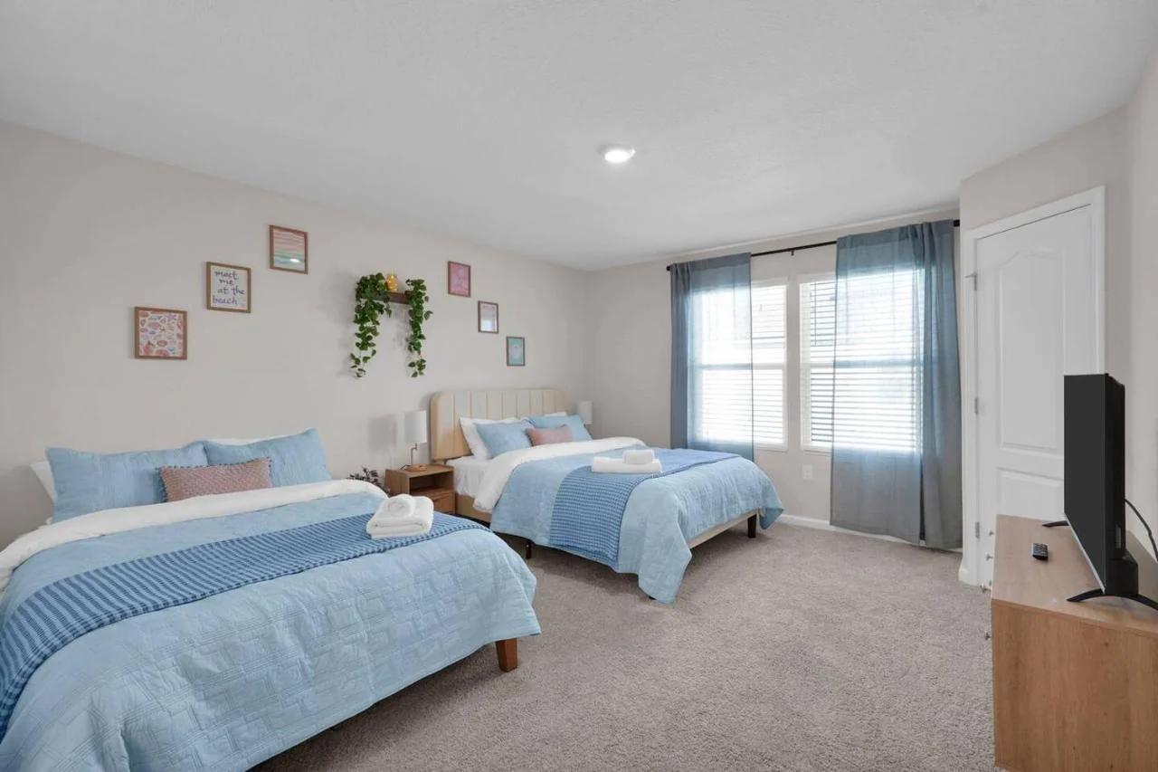 2BR Ensuite - Pool Gym - Near Beach - Lake View Patio - Jax n Historic St Aug photo
