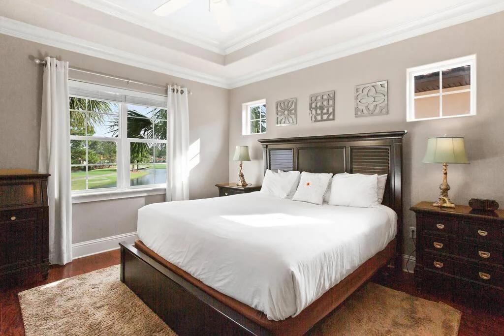 4 Bedroom house on the golf course with 2 golf carts! photo