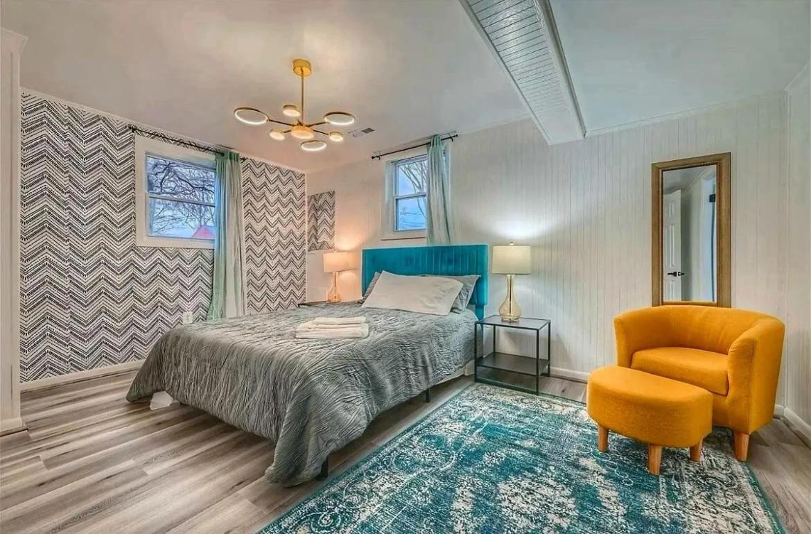 4BR House Mins to Downtown Annapolis with Firepit, Basement Bar, & Sleeps 12 photo