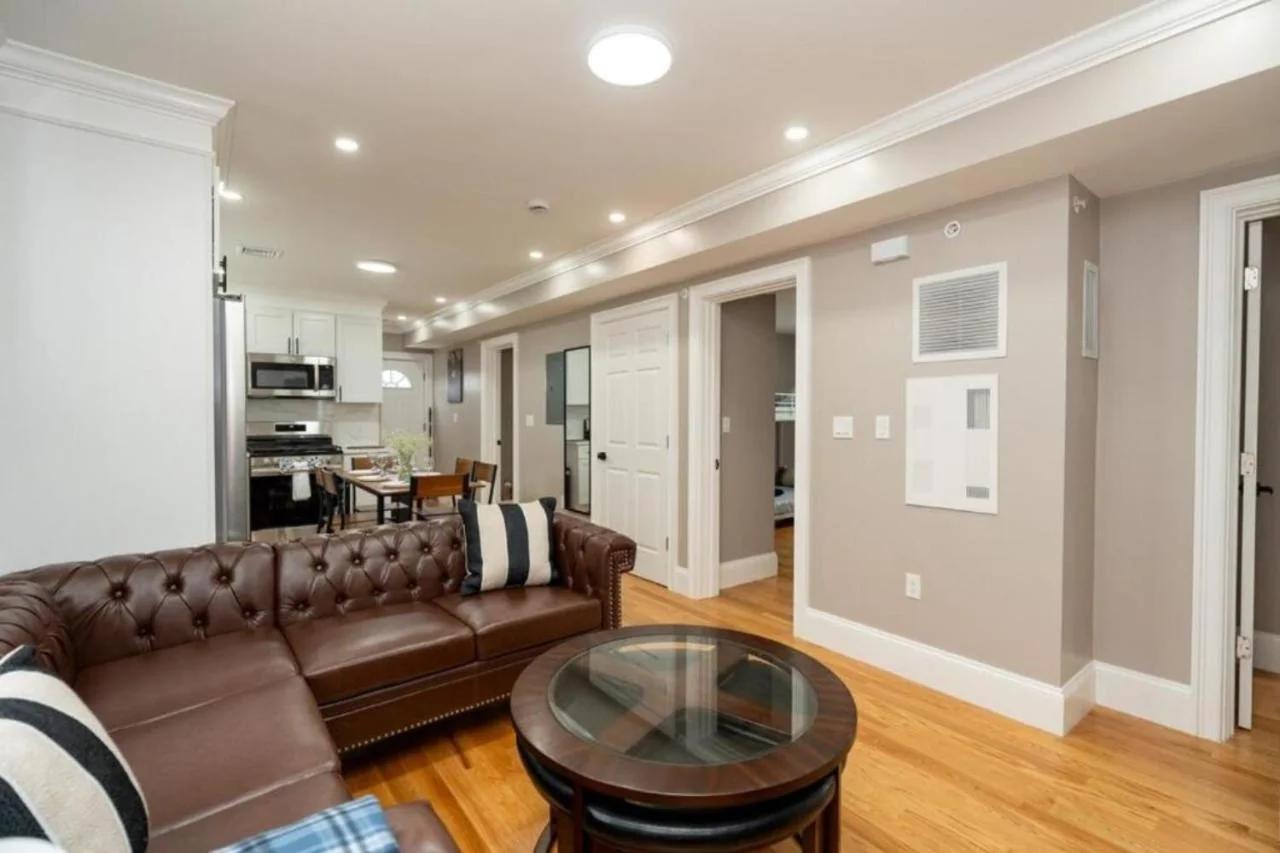 558-2 Boston - Spacious & Modern 3BR near Franklin Park foto