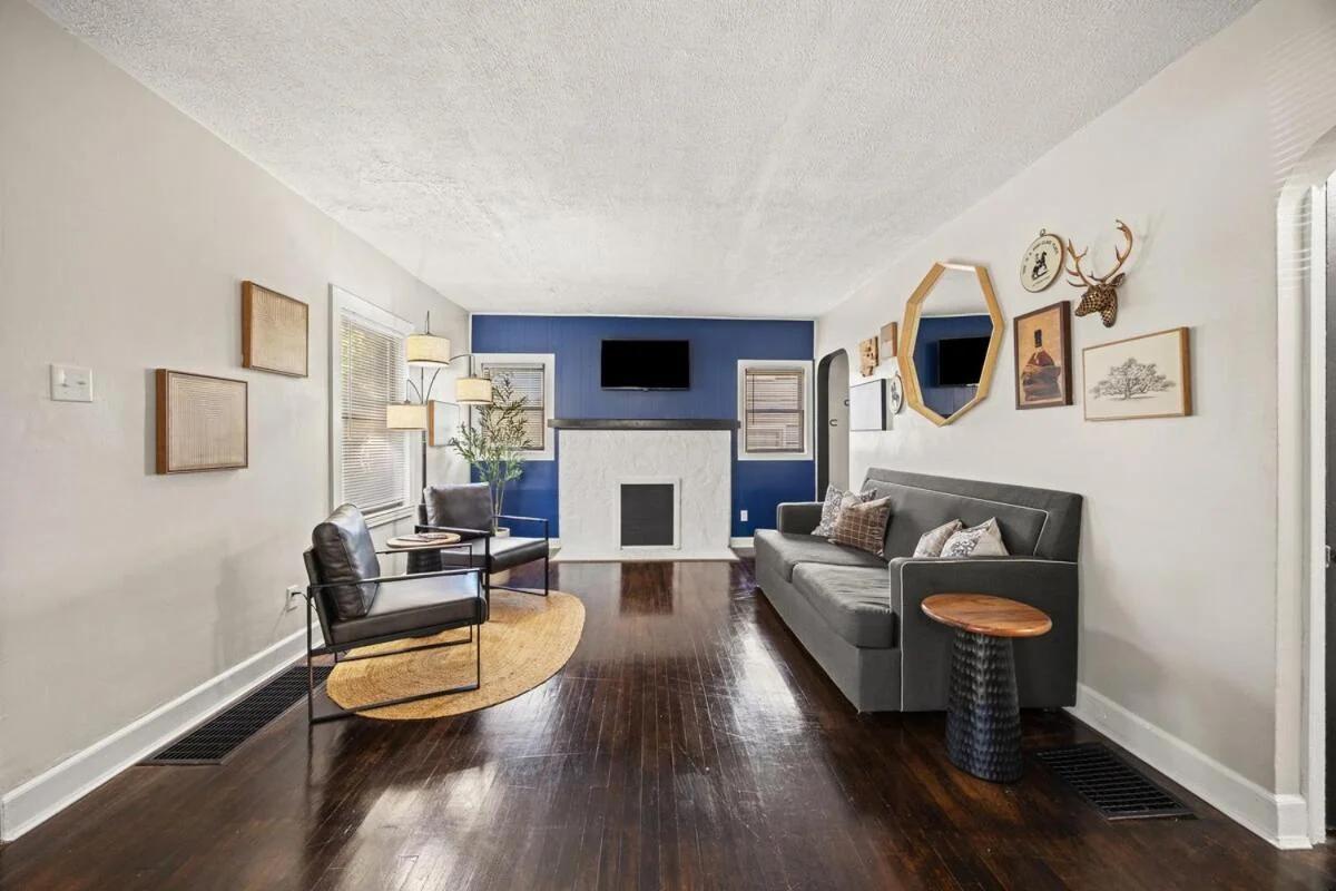 7 Min To Downtown, Firepit, Bourbon Trail, HorsePark photo