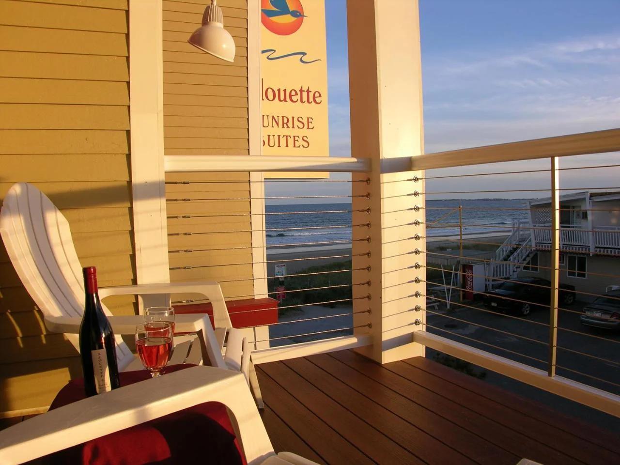 Alouette Sunrise Suites photo