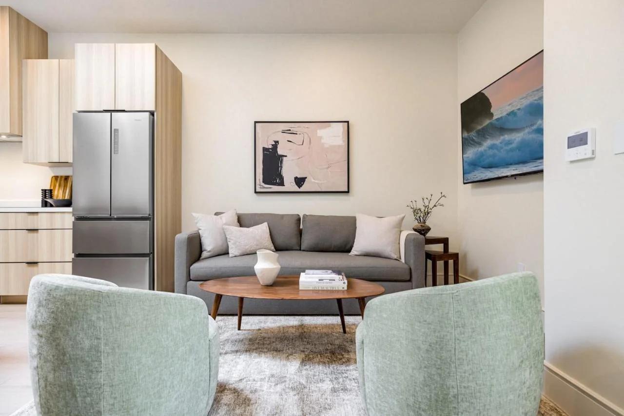 Casa De La Vina - Boutique Apartments in Downtown Santa Barbara photo