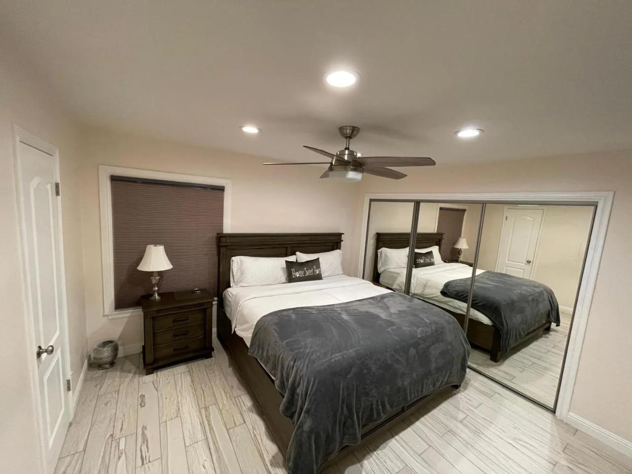 Cheerful, Beautifully Remodeled, Modern, Comfortable Home photo