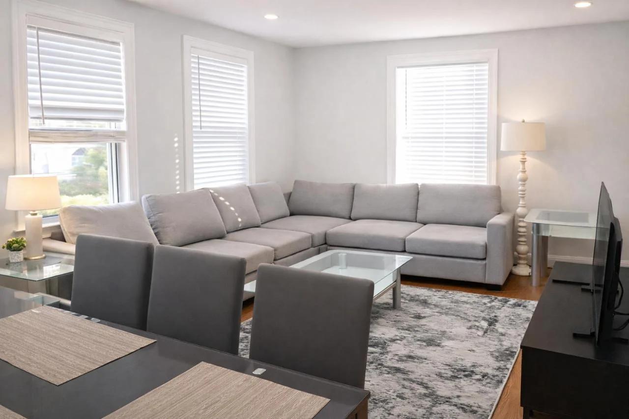 Coastal Stay Newer Modern 3BR 2BA Free Parking Walk to Swampscott Beach photo