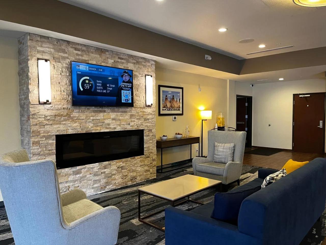 Comfort Suites Denver International Airport photo