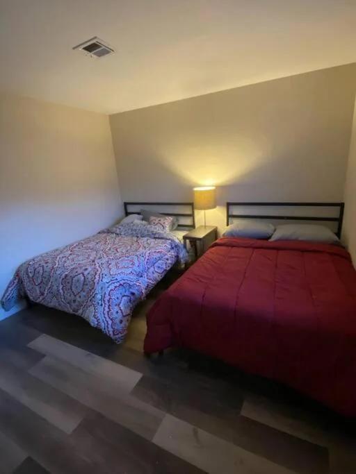 condo in downtown free parking 4 mins frm Freemont