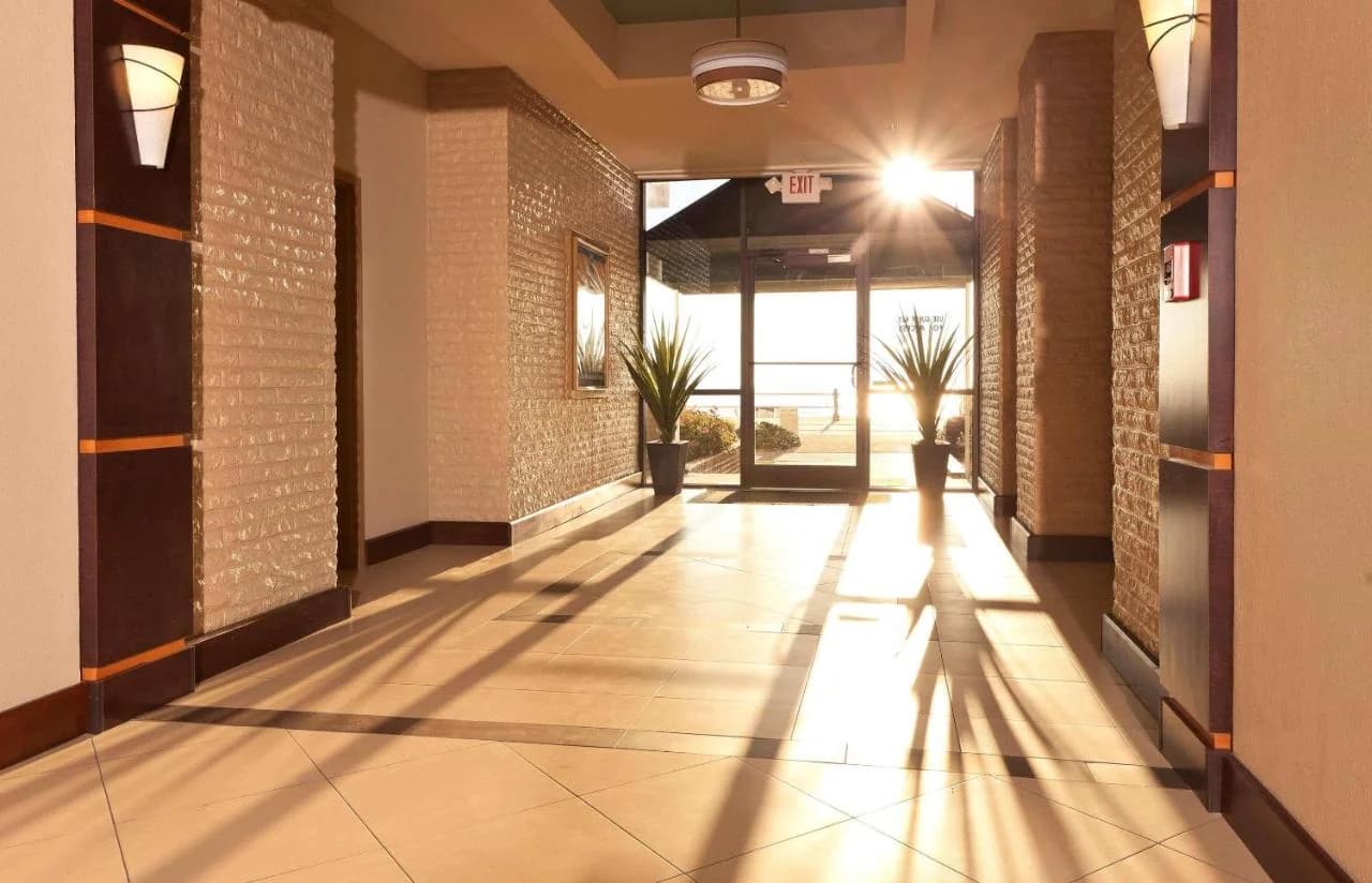Country Inn & Suites by Radisson, Virginia Beach Oceanfront photo