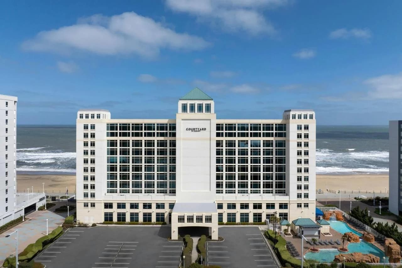 Courtyard by Marriott Virginia Beach Oceanfront North 37th Street photo