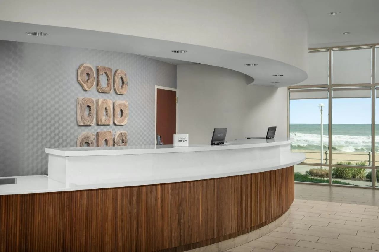 Courtyard by Marriott Virginia Beach Oceanfront North 37th Street photo