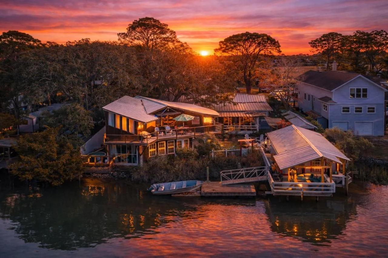 Creekside Paradise