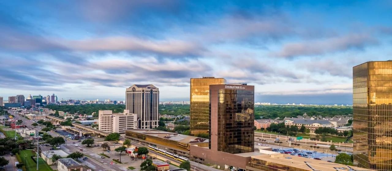 DoubleTree by Hilton Hotel Dallas Campbell Centre photo