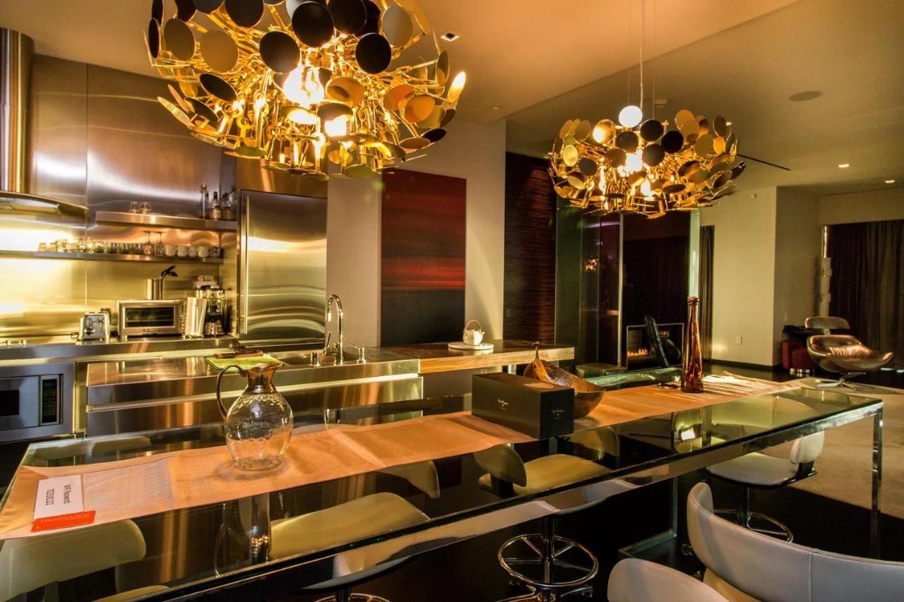 Dream Penthouse at Palms Place photo