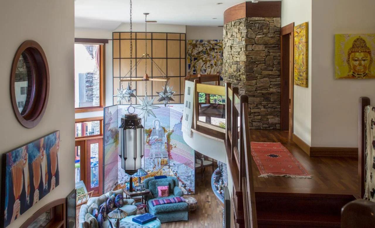 East Hampton Art House Bed and Breakfast photo