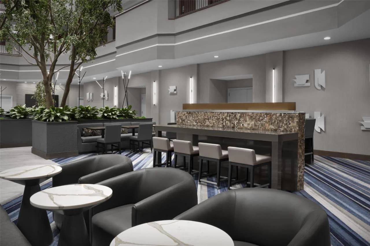 Embassy Suites by Hilton Dallas Near the Galleria photo