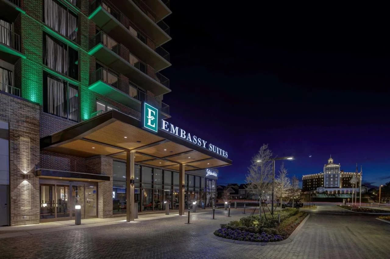 Embassy Suites By Hilton Virginia Beach Oceanfront Resort photo