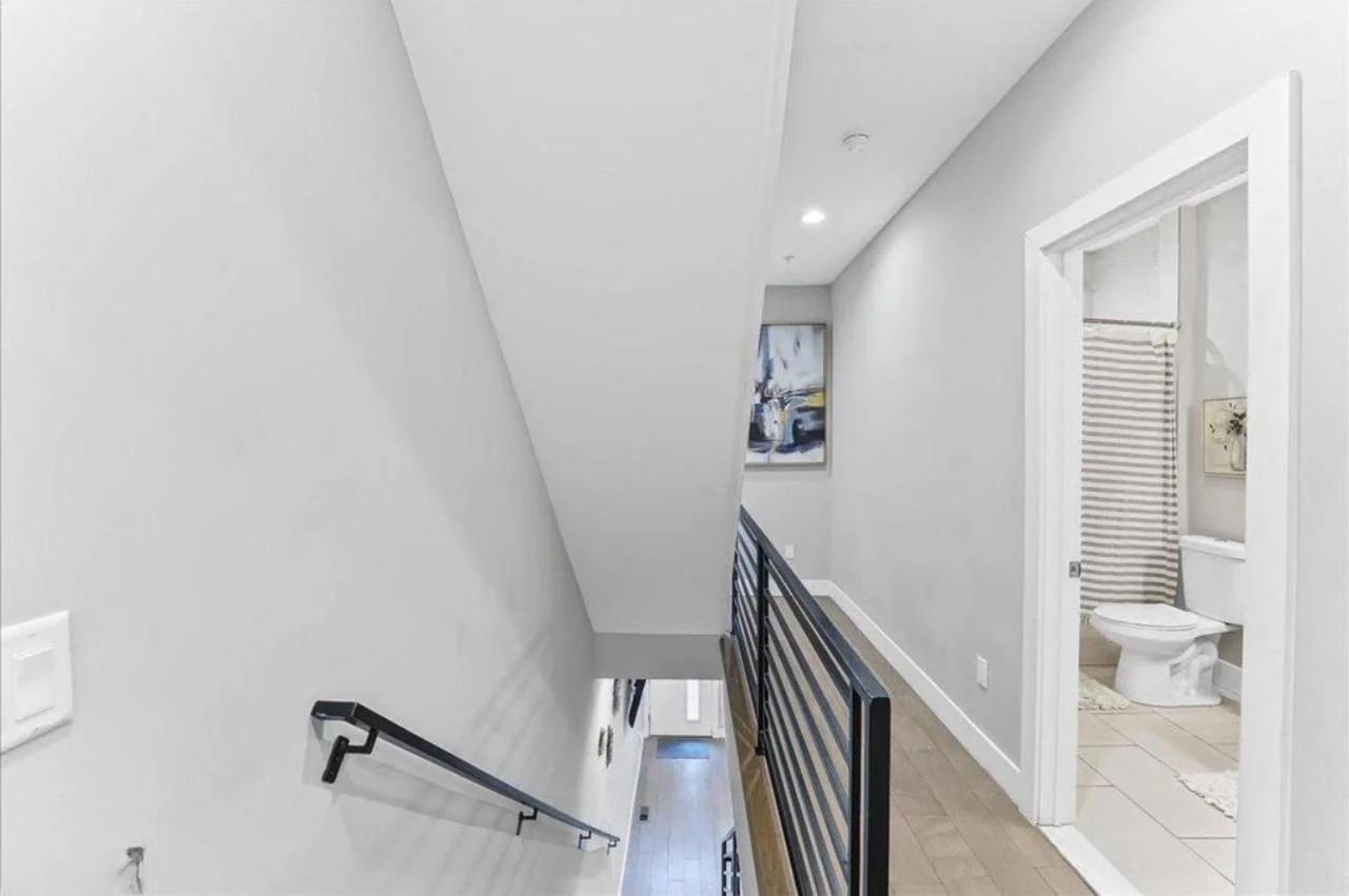 Game Day Luxury South Philadelphia 3BR 3BA Home 9 Min Away From Stadiums