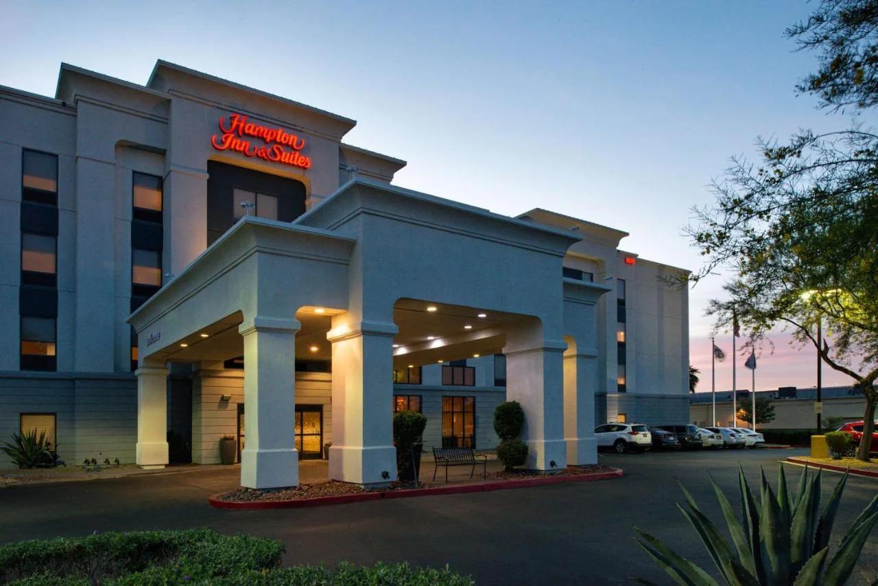 Hampton Inn & Suites Las Vegas Airport photo