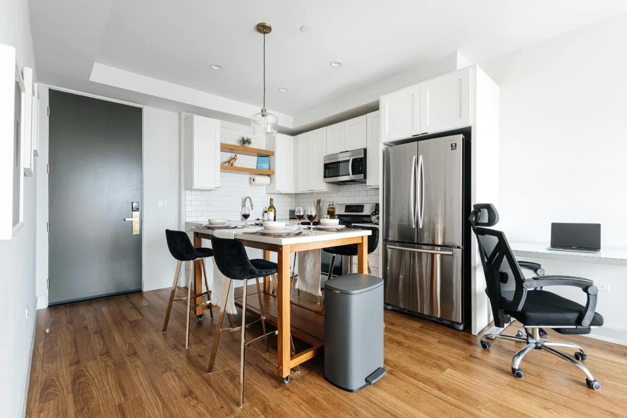 High End Hotel Style 2B apartment with two balconies photo