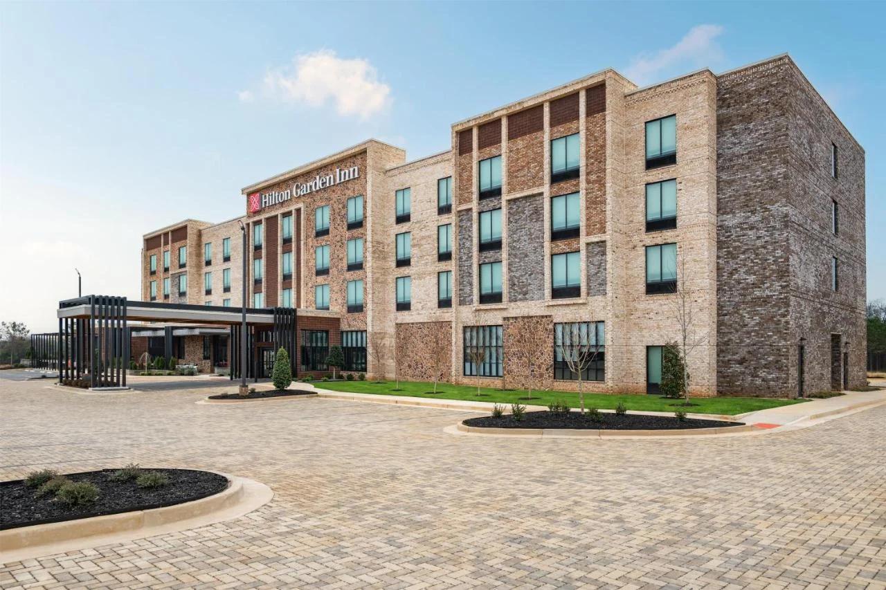 Hilton Garden Inn Perry