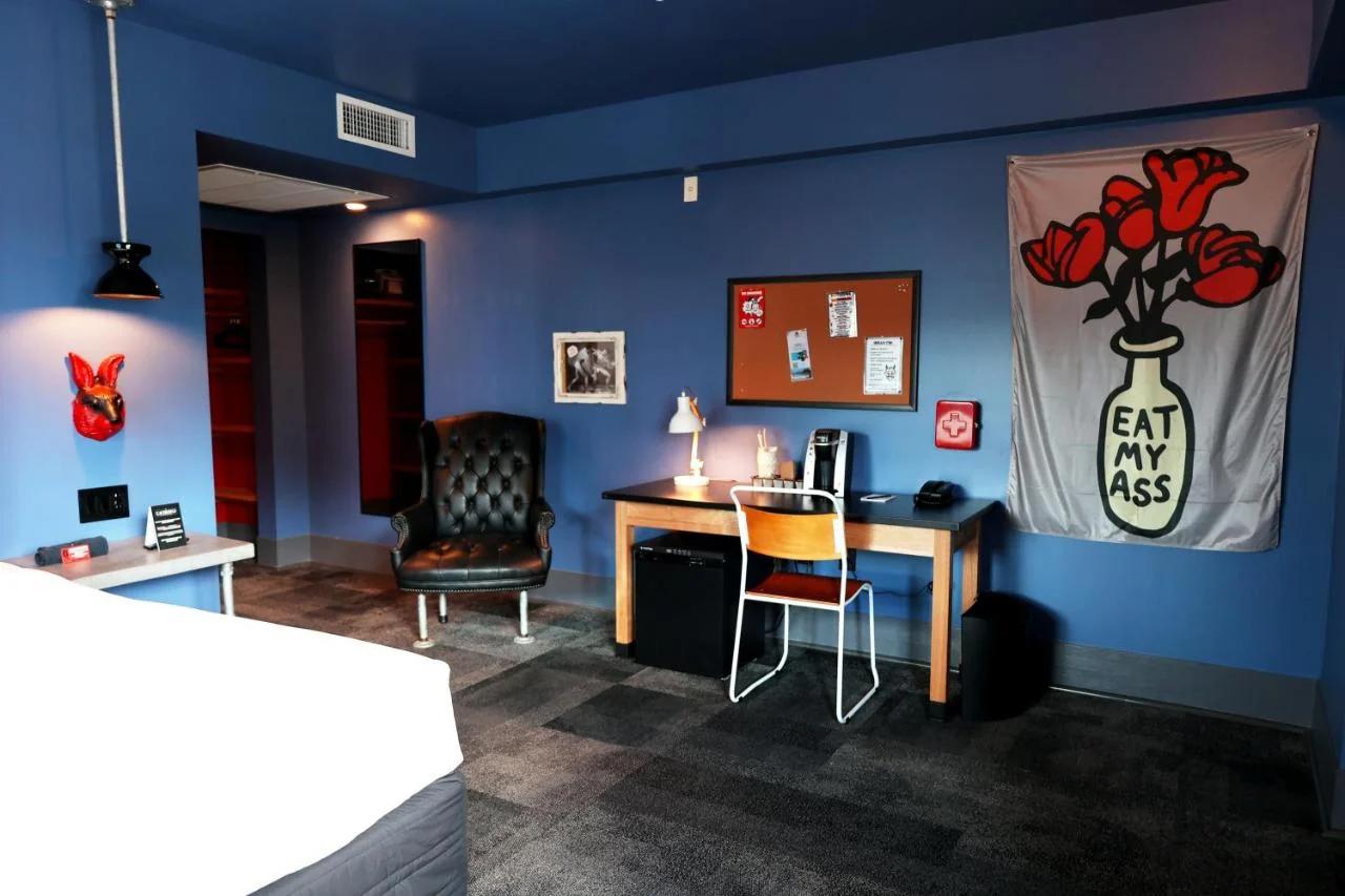 Hotel Gaythering - Gay Hotel - All Adults Welcome photo